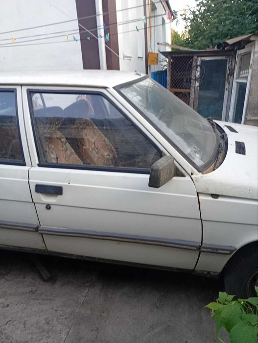 Renault 11, продаж авто