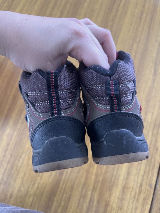 Зимове взуття тепле