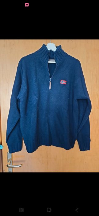 Sweter z suwakiem