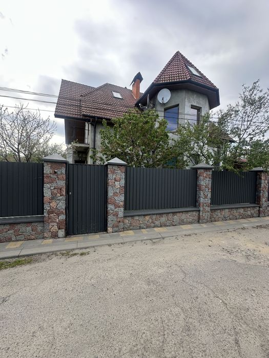 Продам будинок м Луцьк