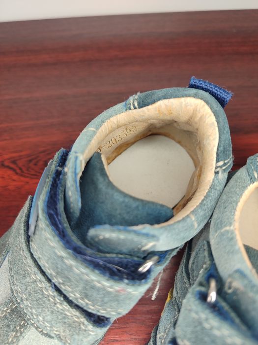 Шкіряні кросівки для хлопчика 21р