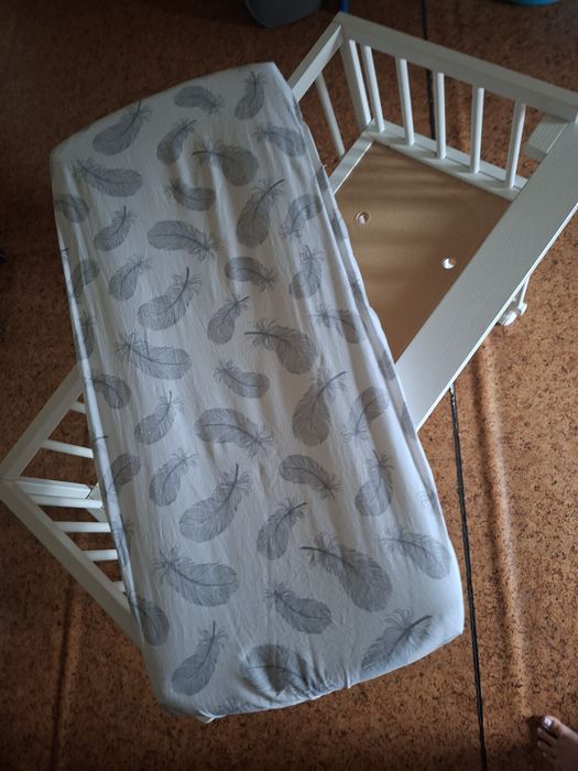 Łóżeczko na kółkach