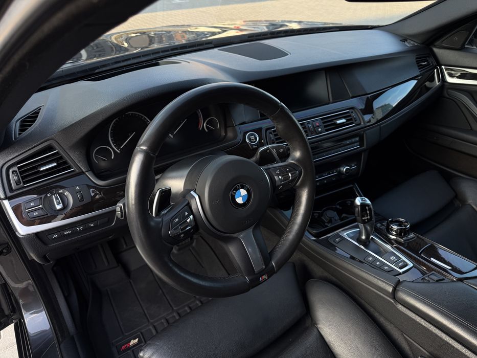 BMW 5 F10 3.0dX 2012 Максимальна комплектація М пакет