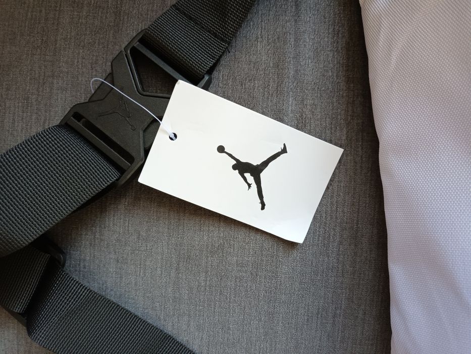 Saszetka na pas Jordan