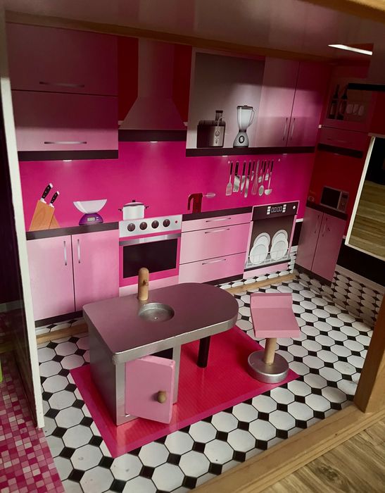 Будинок Барбі, дом, домик з ліфтом триповерховий kidkraft деревʼяний