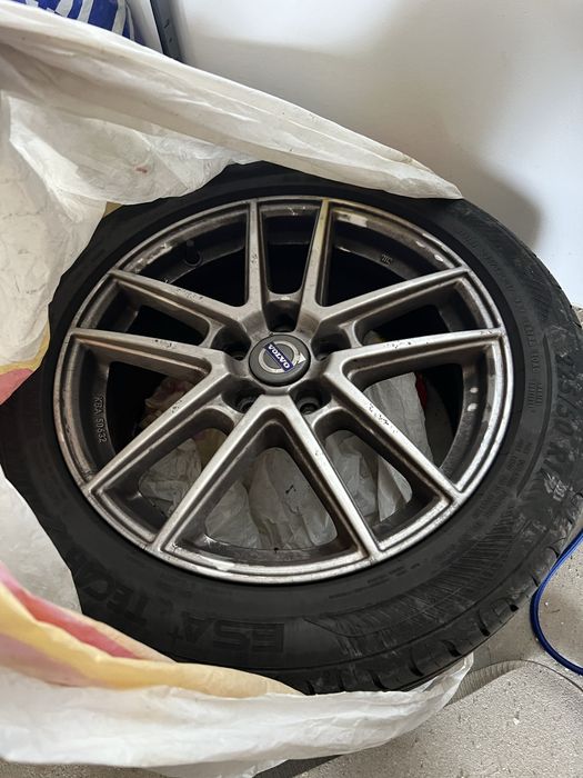 Felgi z oponami letnimi  volvo v70
