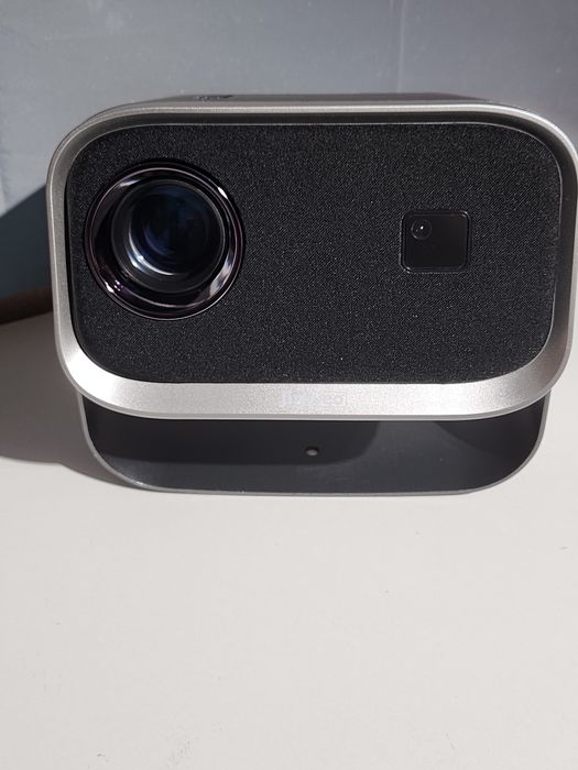 Мультимедійний проєктор Jimveo E18 Mini Vivo Projector