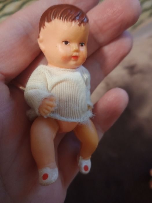 Пупсик немецкий Ari