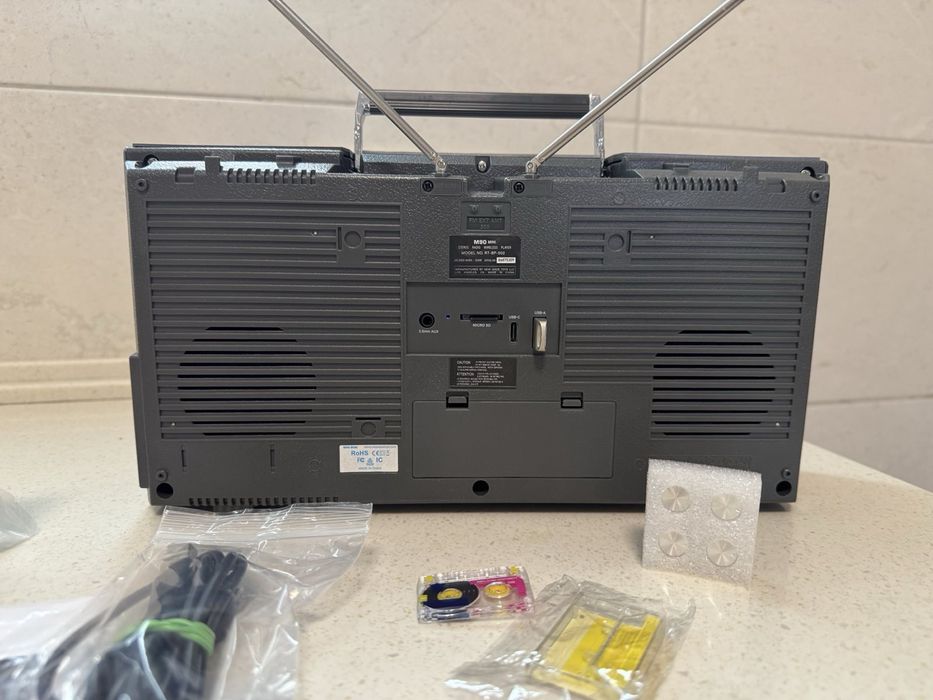 Mini stereo Radio RC-M90BR