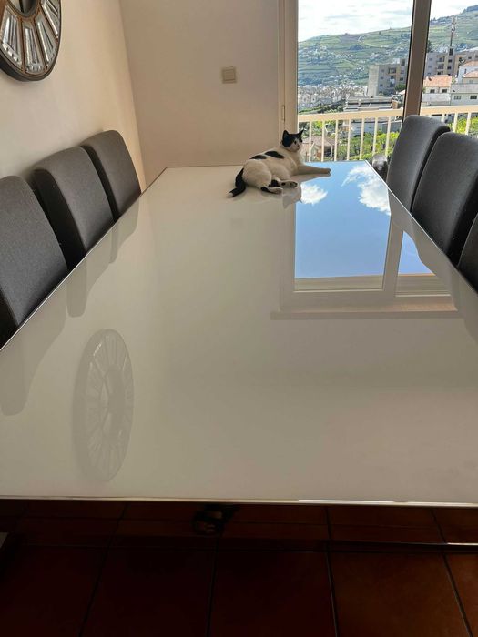 Mesa de sala de jantar