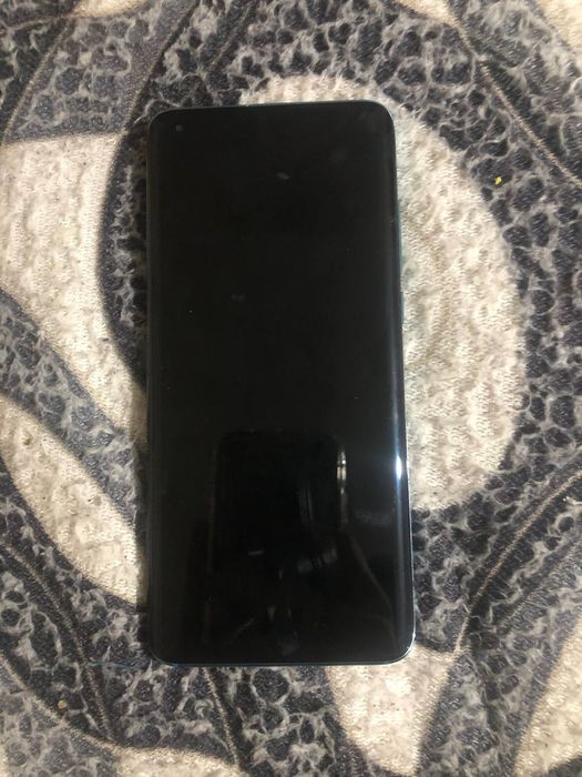 обменяю или продам  mi10 5g 256 гб