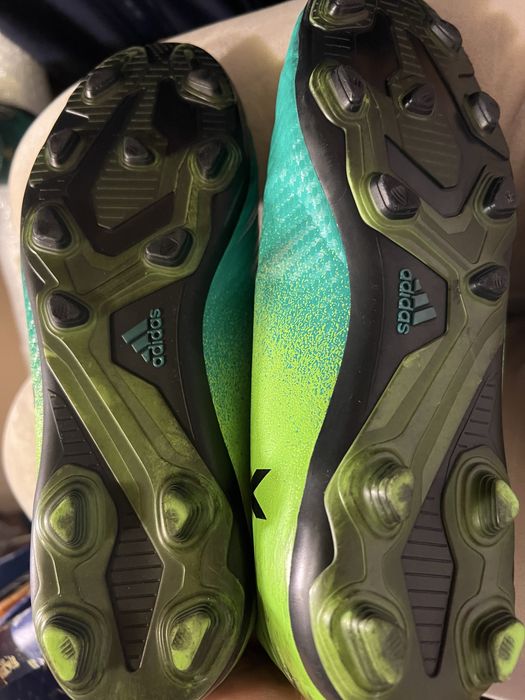 Buty sportowe Adidas - korki rozm 38
