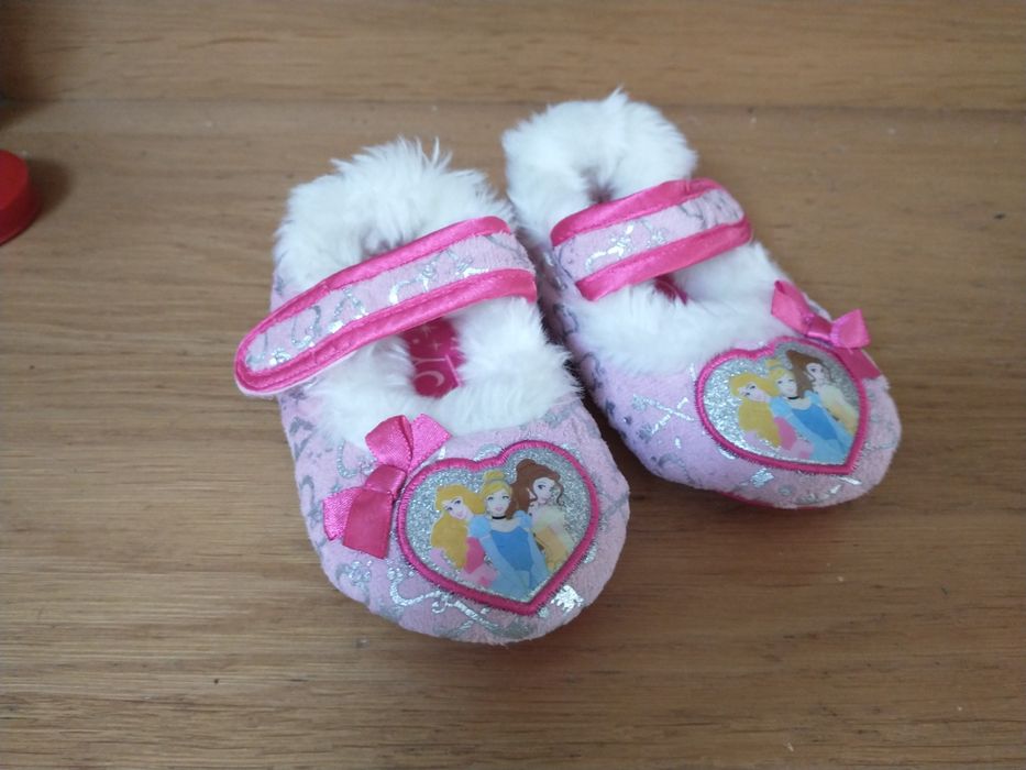 Kapcie papcie dla dziewczynki rozm 20-22 Elsa kraina lodu wkładka 12cm