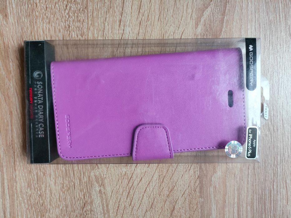 Zestaw etui na smarfony i tablety