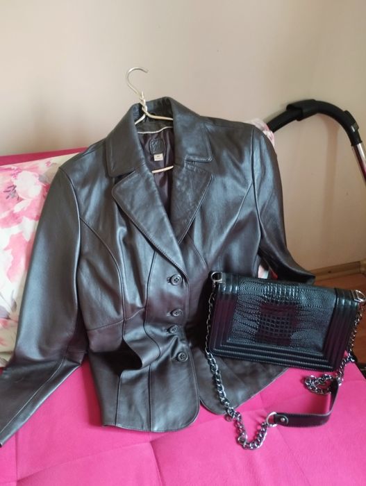 Коричневый шкіряний піджак