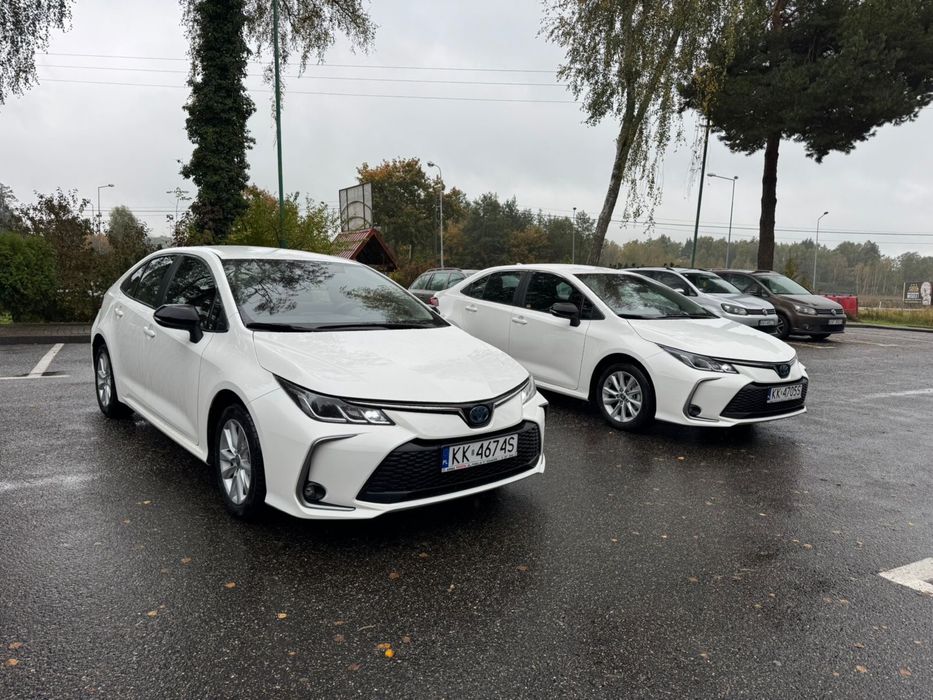 Wypożyczalnia samochodów do wynajecia toyota corolla