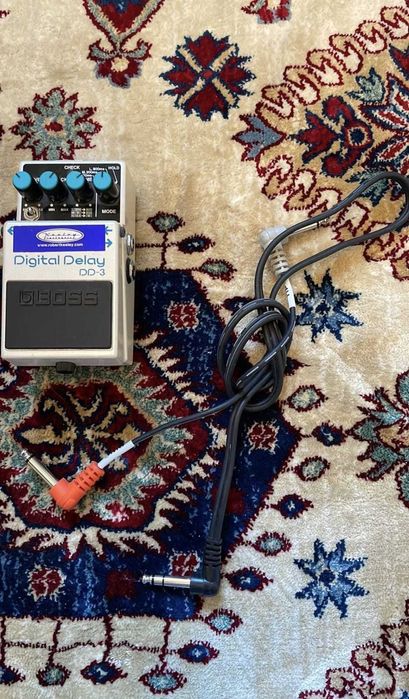 Boss DD-3 Raro (modded by Robert Keeley) 2009 Branco