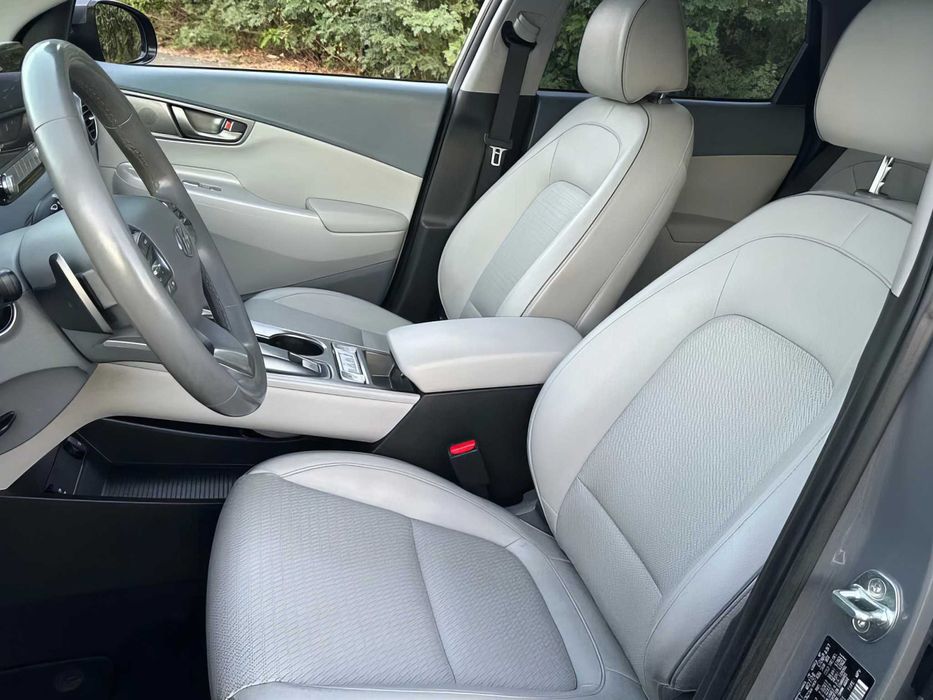 Hyundai Kona      2021