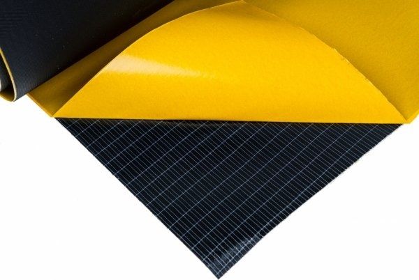 Taśma epdm na pełnym kleju 300mm x 1mm x 20mb