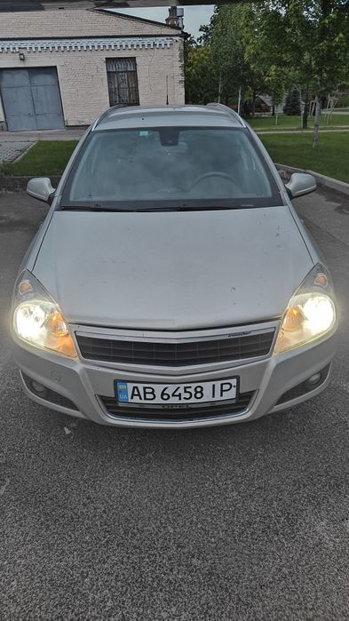 Opel Astra H 2010 універсал 263т.км