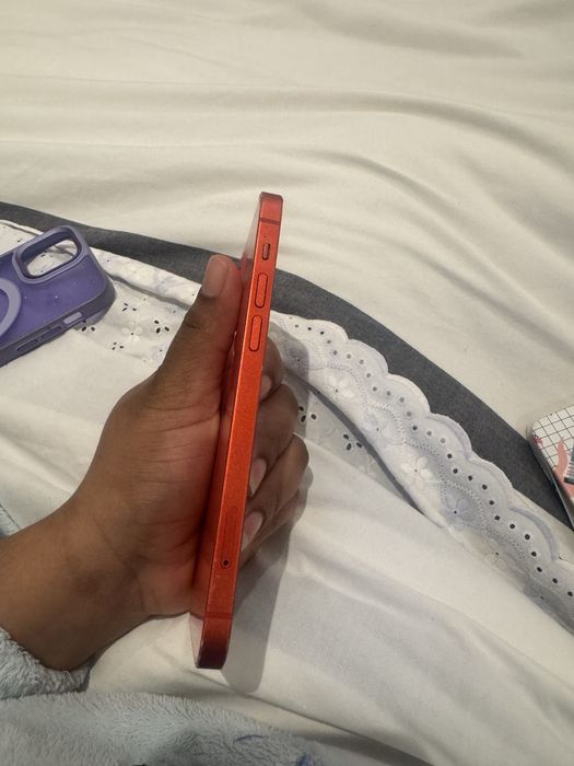 IPhone 12  fuciona tudo