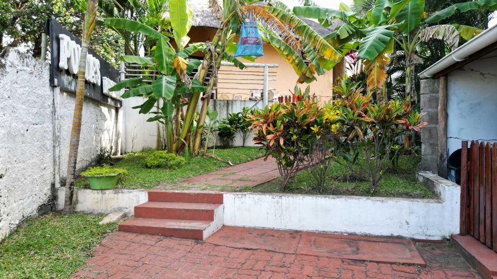 Venda - Restaurante Bar e Acomodação em Ponta do Ouro, Moçambique