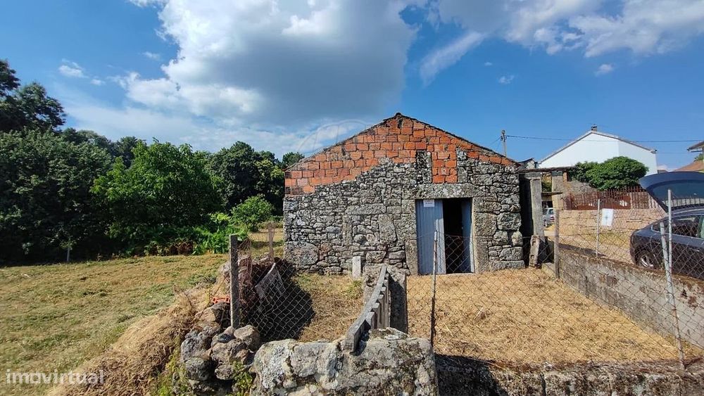 Moradia T2 para venda