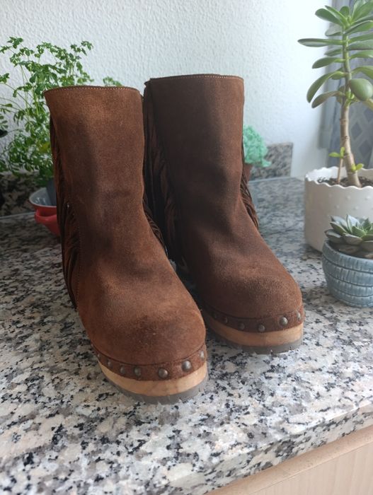 Botas camurça Foreva