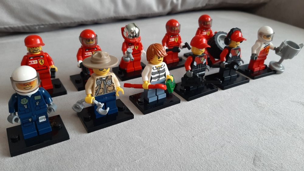 LEGO фигурки (ориг.) с наборов CITY и F1