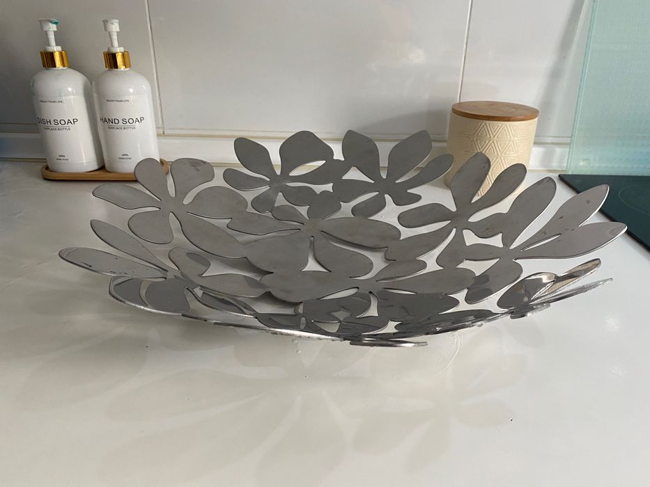 Fruteira IKEA em aço inox