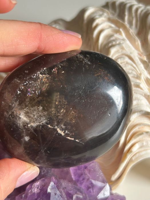 Kamień księżycowy czarny 172 g Nowość