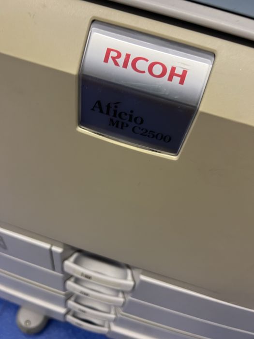 Impressora Ricoh Aficio MP C2500