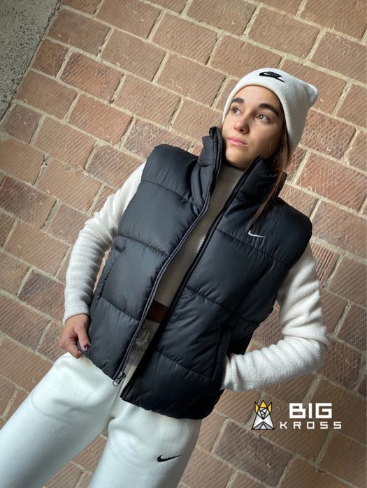 Жіноча безрукавка nike nsw tf synfl nk clsc vest (FZ5922-010)