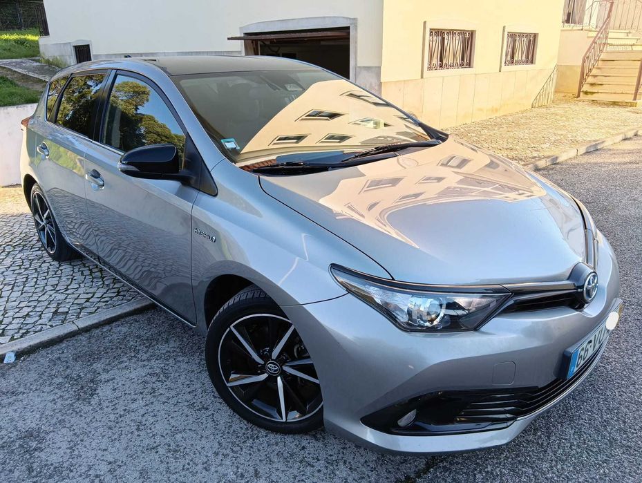 Toyota Auris 1.8 Gasolina HSD