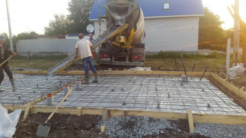 Залить фундамент, бетонные работы, своя опалубка, монолитные работы.