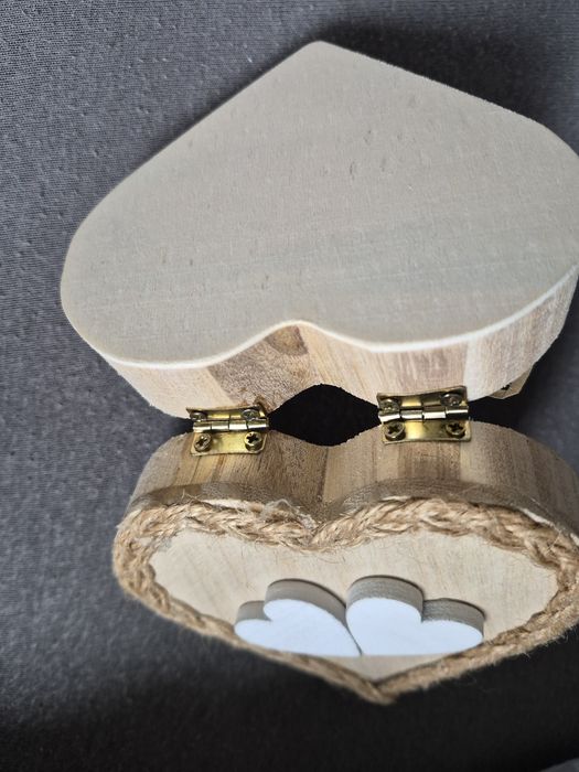 Pudełko na obrączki