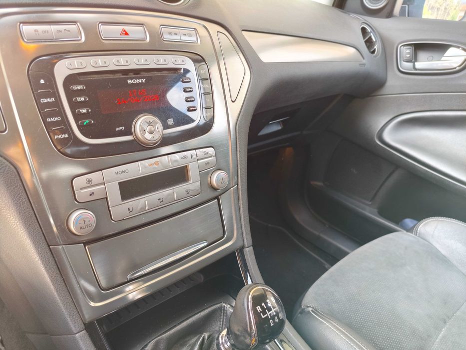 Ford Mondeo Titanium