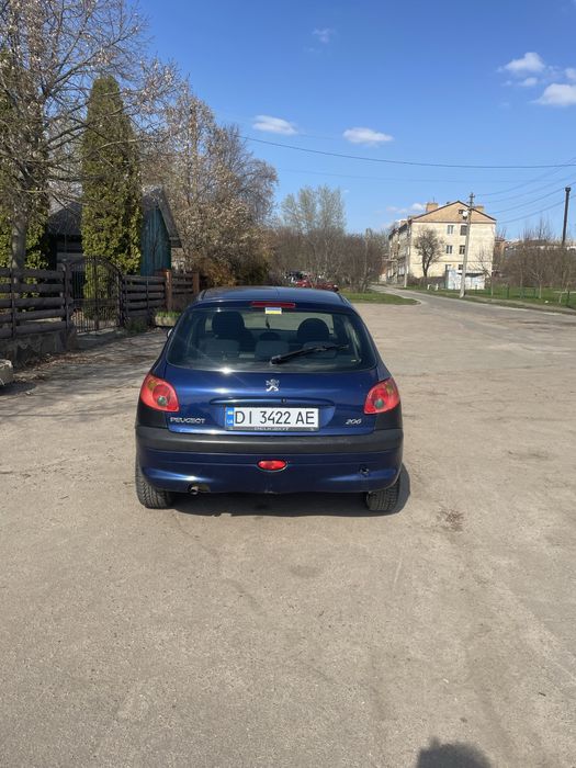 Peugeout 206 1.1 Бенз