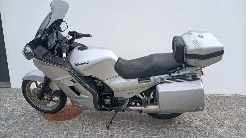 Kawasaki GTR 1000
