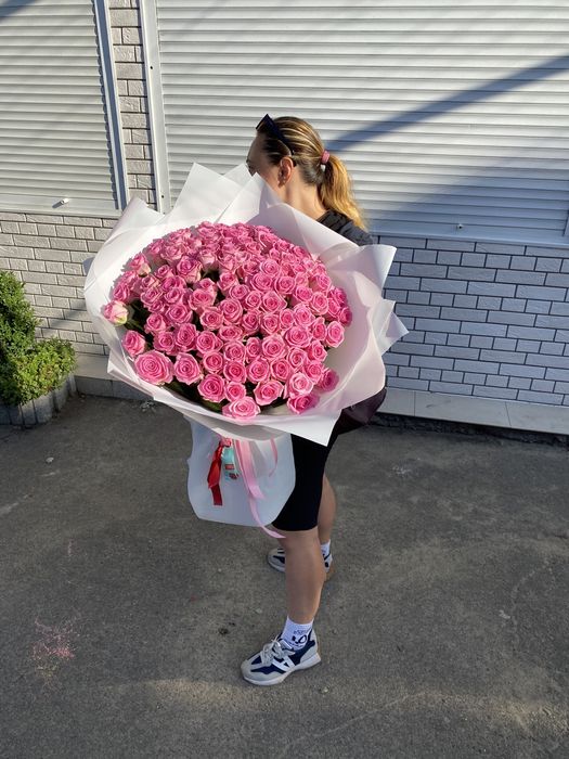 Букет квітів , букет 101 троянда, букет 45, 51 троянда , доставка Київ