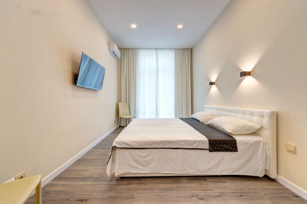 Посуточно 2к в центре НСК «Олимпийский», ул. Саксаганского 25