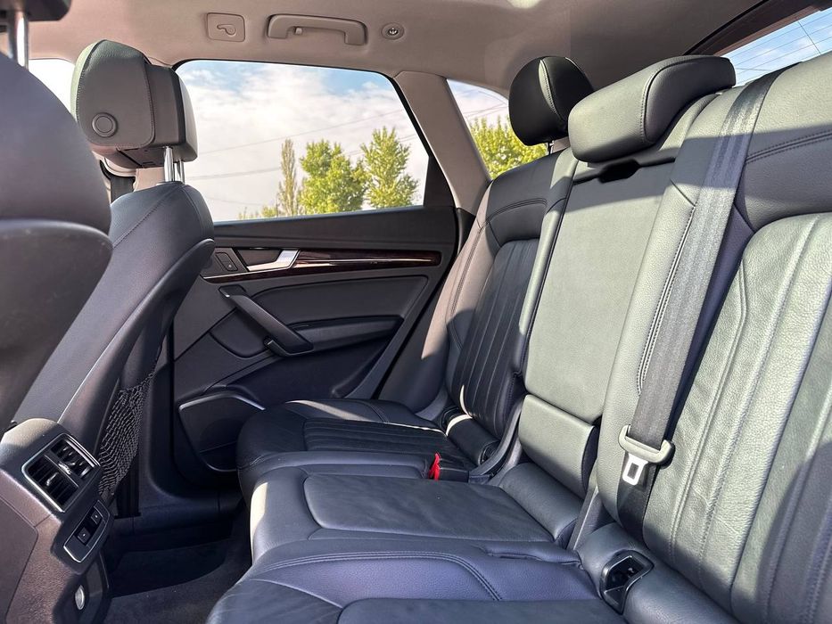 Audi Q5 №4483 (ВНЕСОК від 10%) Альянс Авто Кривий Ріг