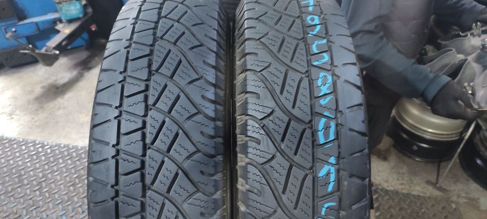 Pneus 195/80/15 novos e semi novos