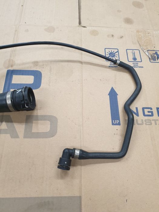 Bmw n54 n55 przewód chłodnicy górny 335i 135i e90 e91 e92 e93 e82 e88