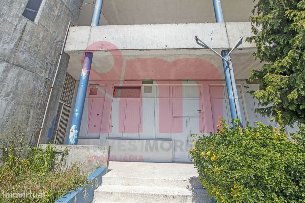 Shop for Rent in Moreira de Cónegos, Guimarães