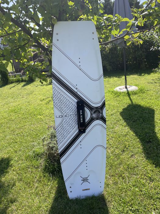 Deska Liquid Force 136 kitesurfing