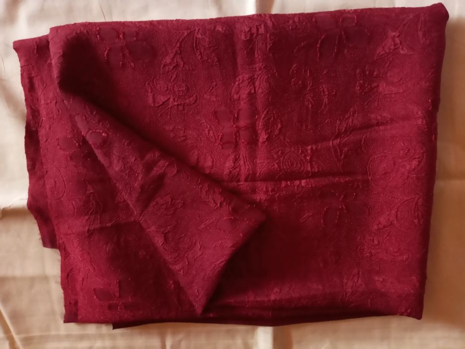 Продам парчу импортную