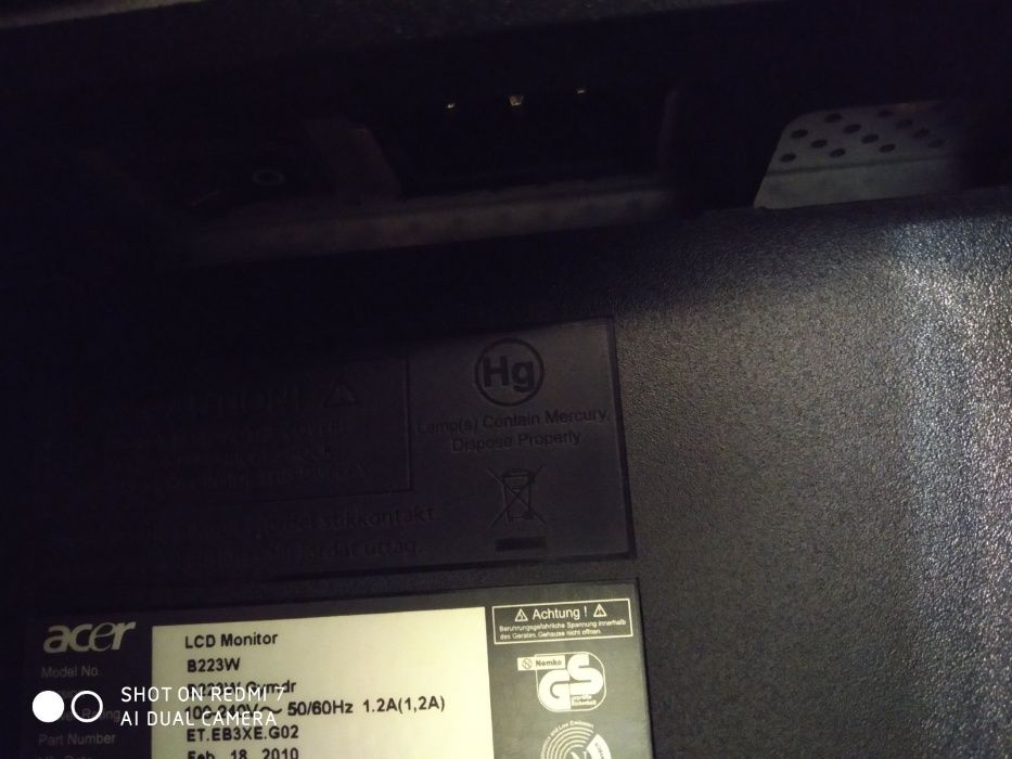 Монітор 22" (1680x1050) TN 1x VGA 1x DVI 1x Audio + кабелі