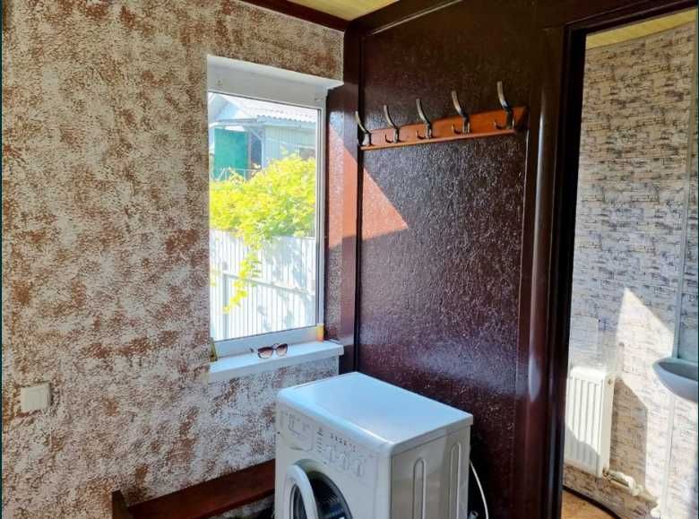 Продаж частини будинку по вул.Варзара