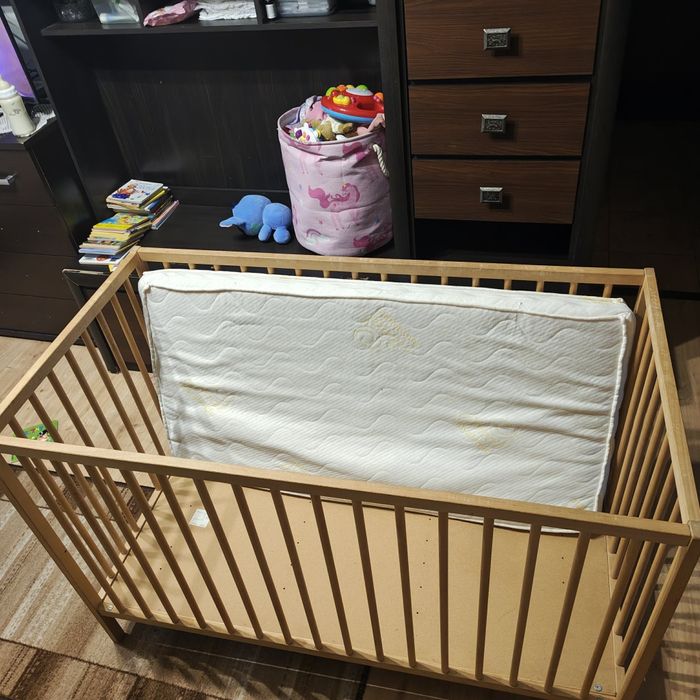 Sprzedam łóżeczko dziecięce